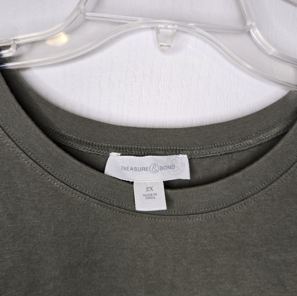 Olive Green oversized T shirt dress - Picture 3 of 4